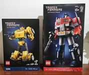 LEGO Icons 10338 Bumblebee + LEGO Icons 10302 Optimus Prime