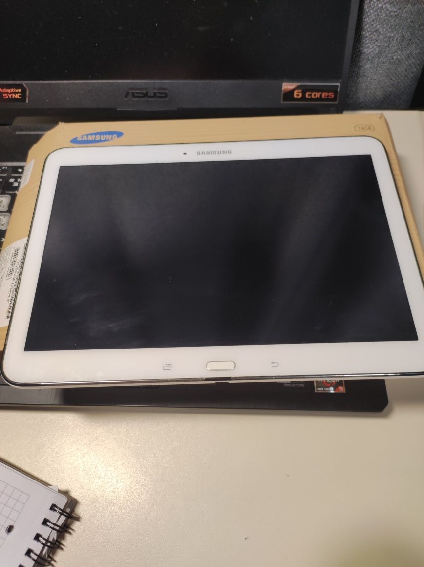 Samsung galaxy tab 4 SM-T531.