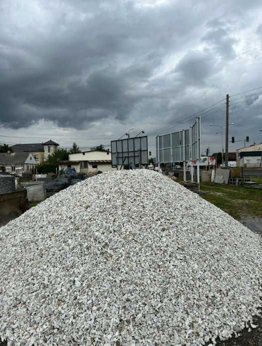 Biały Grys Kryształowy 16-32 mm Ogród Akwarium Opaska Rabata Ścieżka