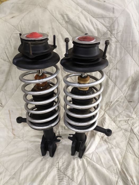 Стойки передние задние в сборе голые ВАЗ 2108, 2109, 2110, 2111, 2112