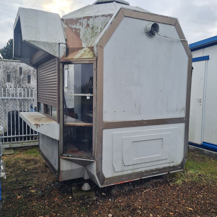 Sprzedam kiosk remont