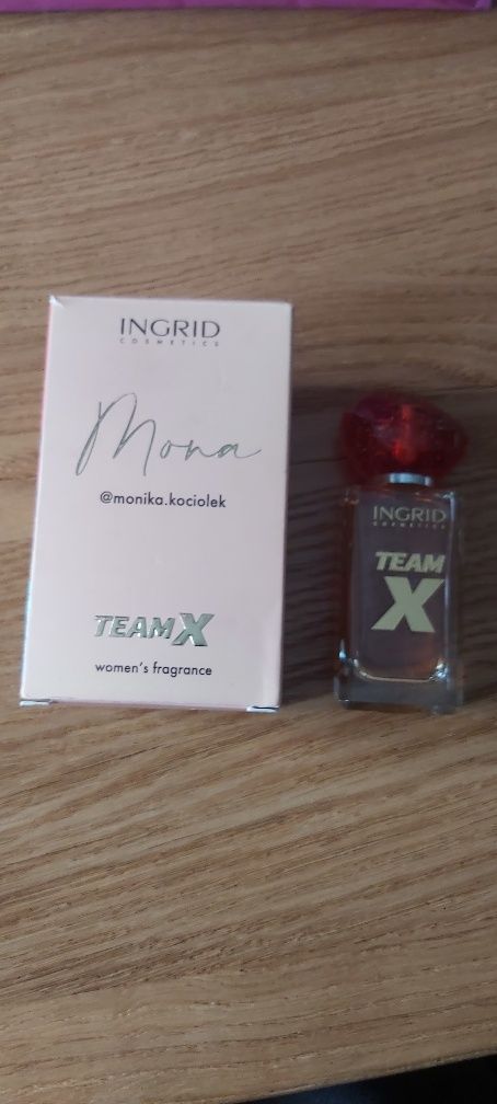 Perfumy Team X Moniki Kociołek