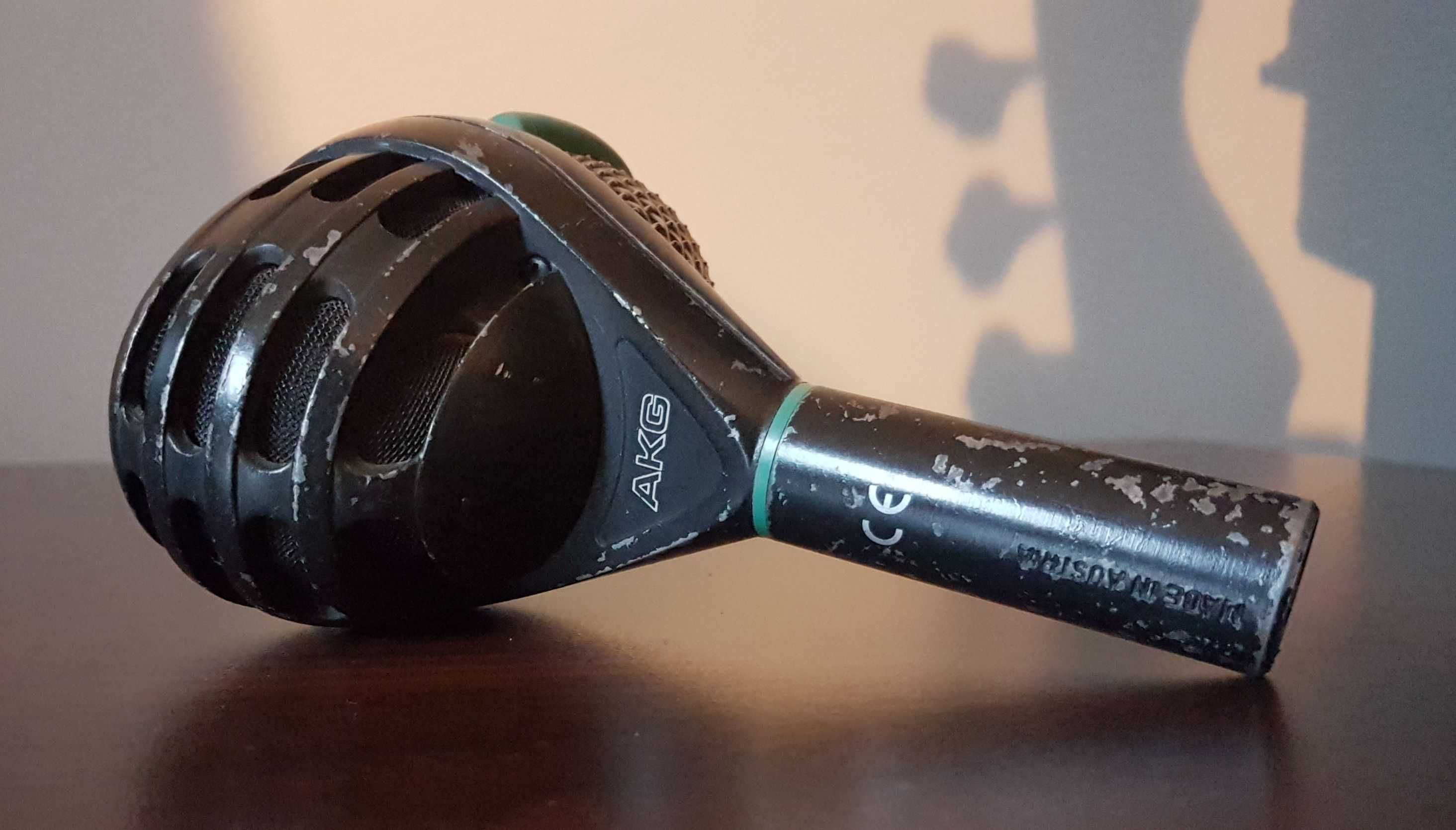 AKG D112 do perkusji i gitary basowej