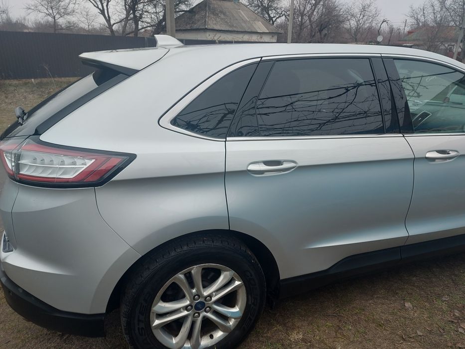 Продам FORD Edge 2015 года