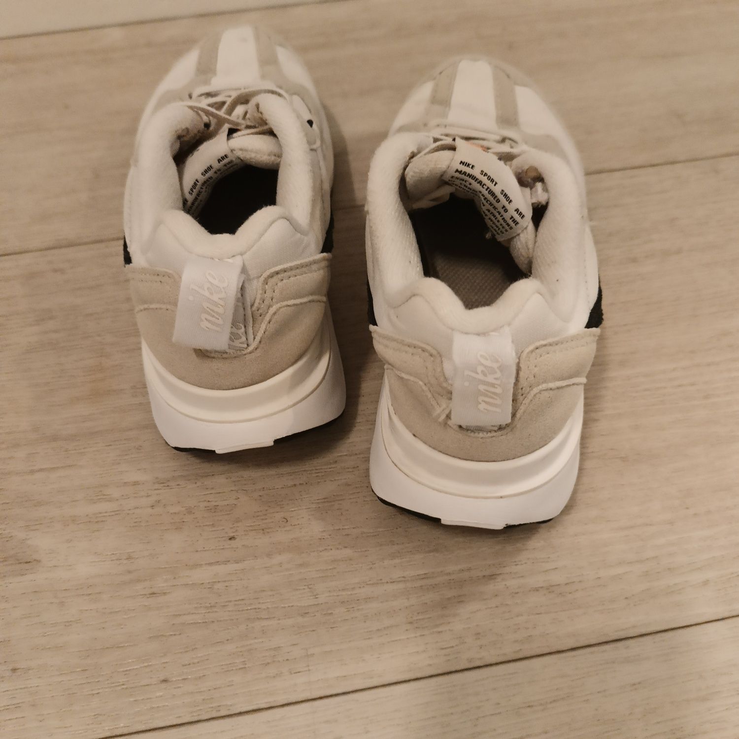 Buty Nike r. 29,5