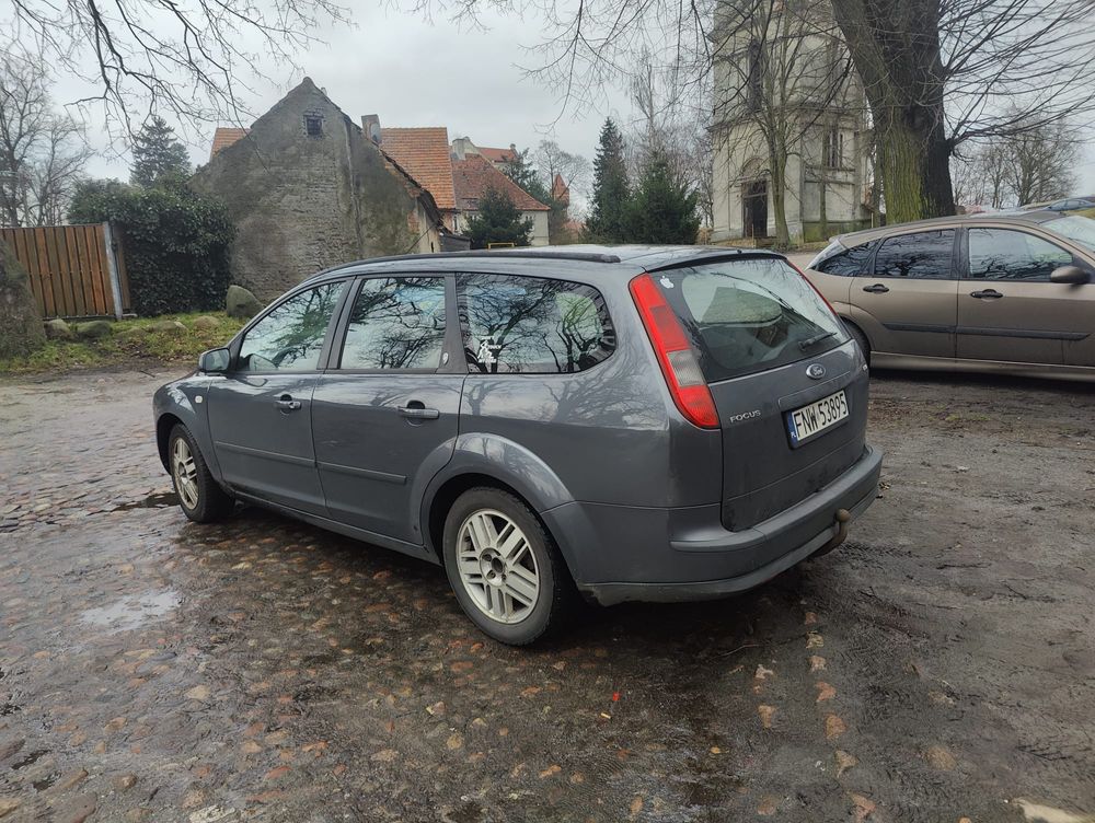 2005r ford focus