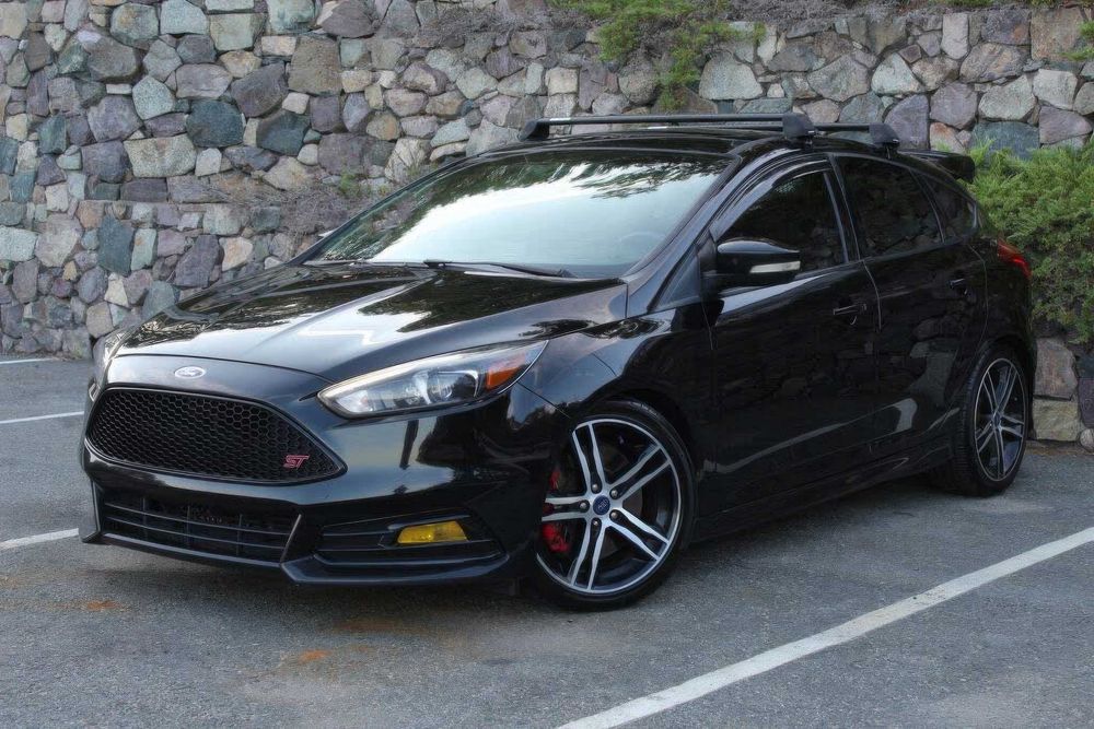 Ford Focus ST      2017