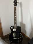 Guitarra elétrica vintage V100BLK