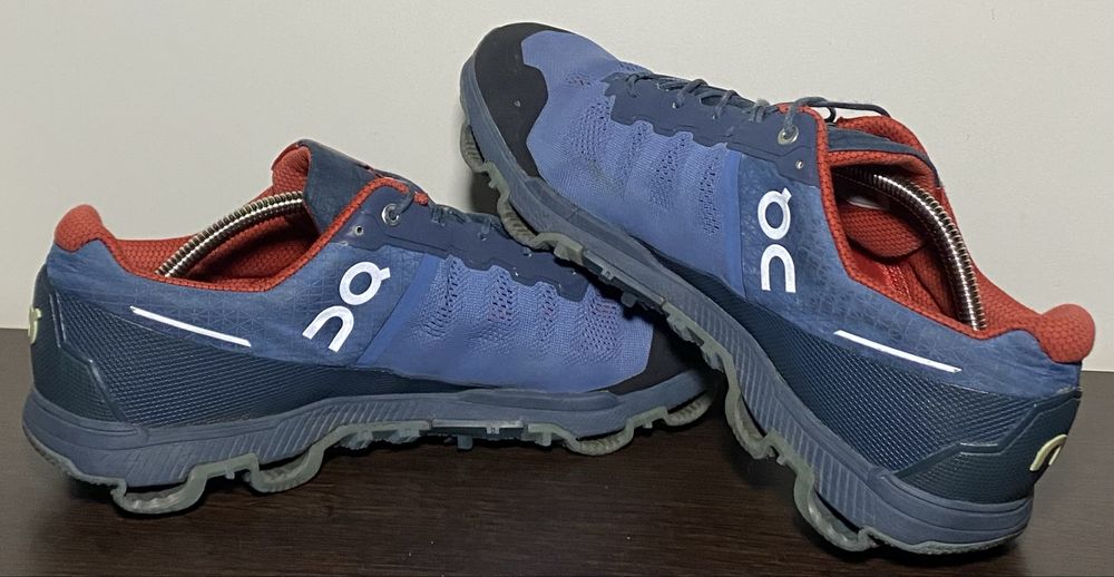 Кросівки On-running Cloudventure / Swiss Engineering / 29см