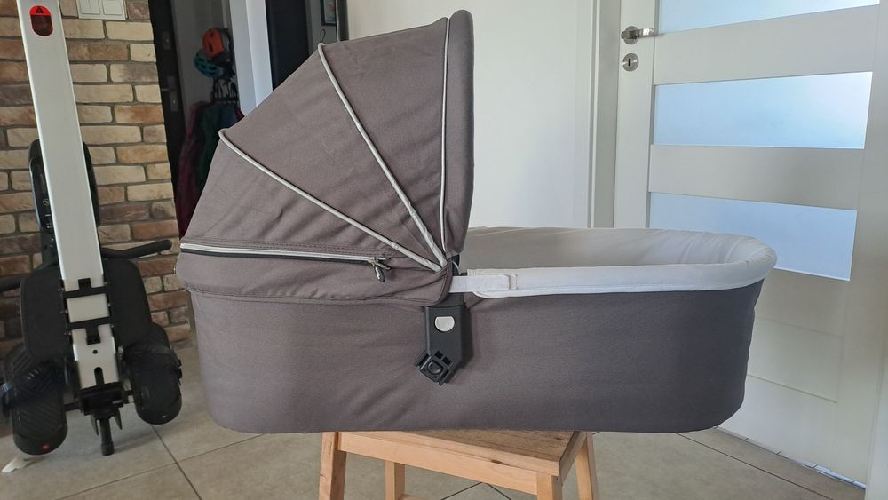 Wózek valco baby snap4 spacerówka i gondola