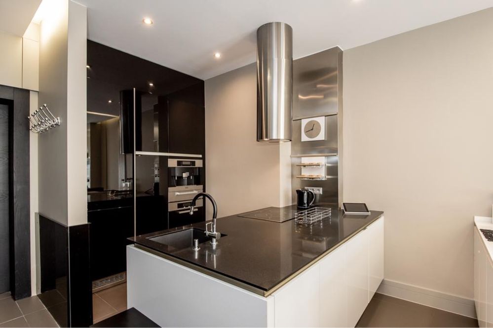 Wynajmę APARTAMENT 2 pokoje Noclegi Basen Jacuzzi  City Park VIP