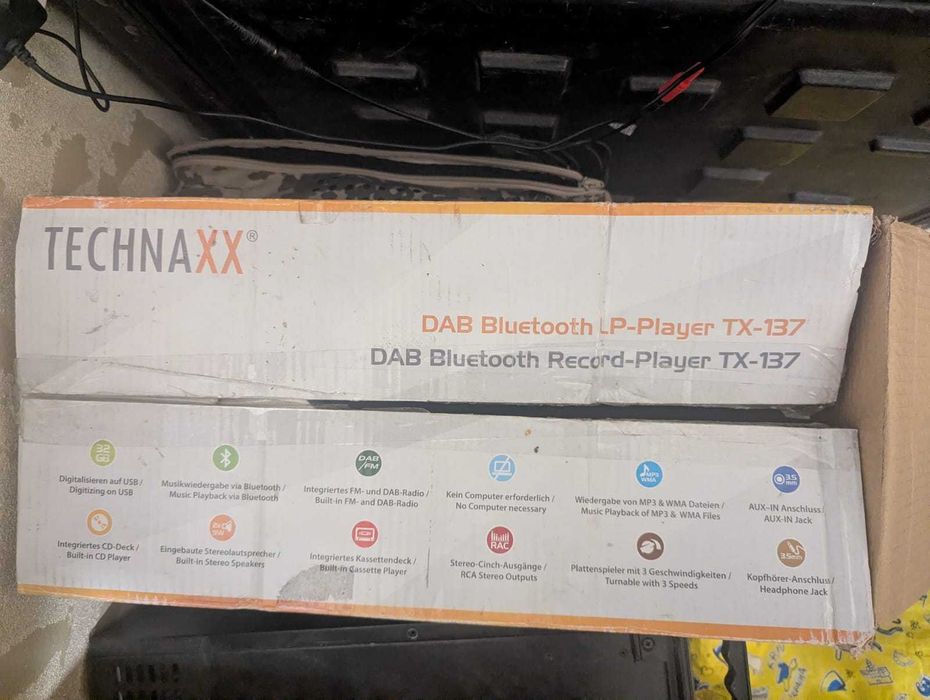 Виниловый проигрыватель Technaxx TX-137