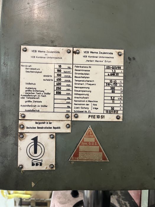 Prasa hydrauliczna wmw 10 ton.