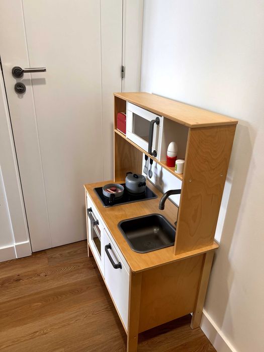 Cozinha de brincar, bétula, 72x40x109 cm, Ikea- DUKTIG