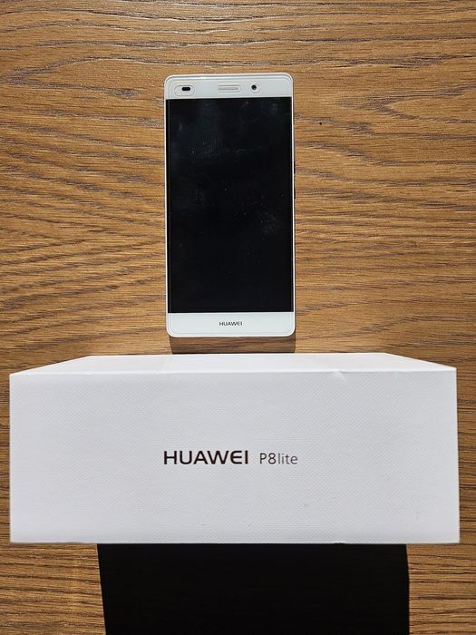 Smartfon Huawei P8 lite