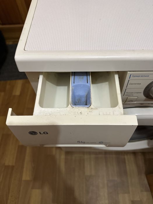 Пральна машина LG