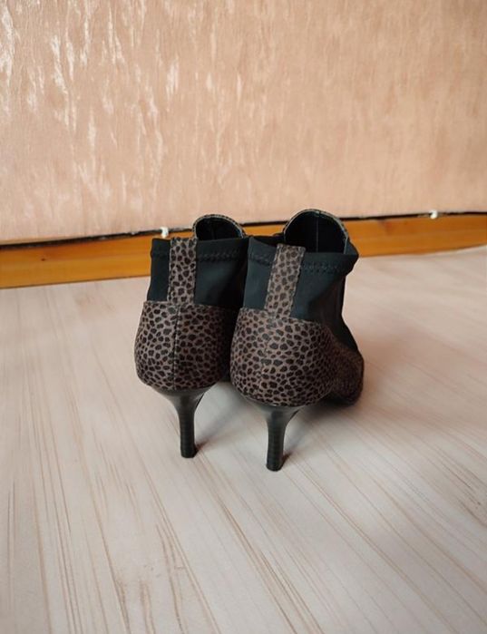 Ботильойни лео.демі.40р