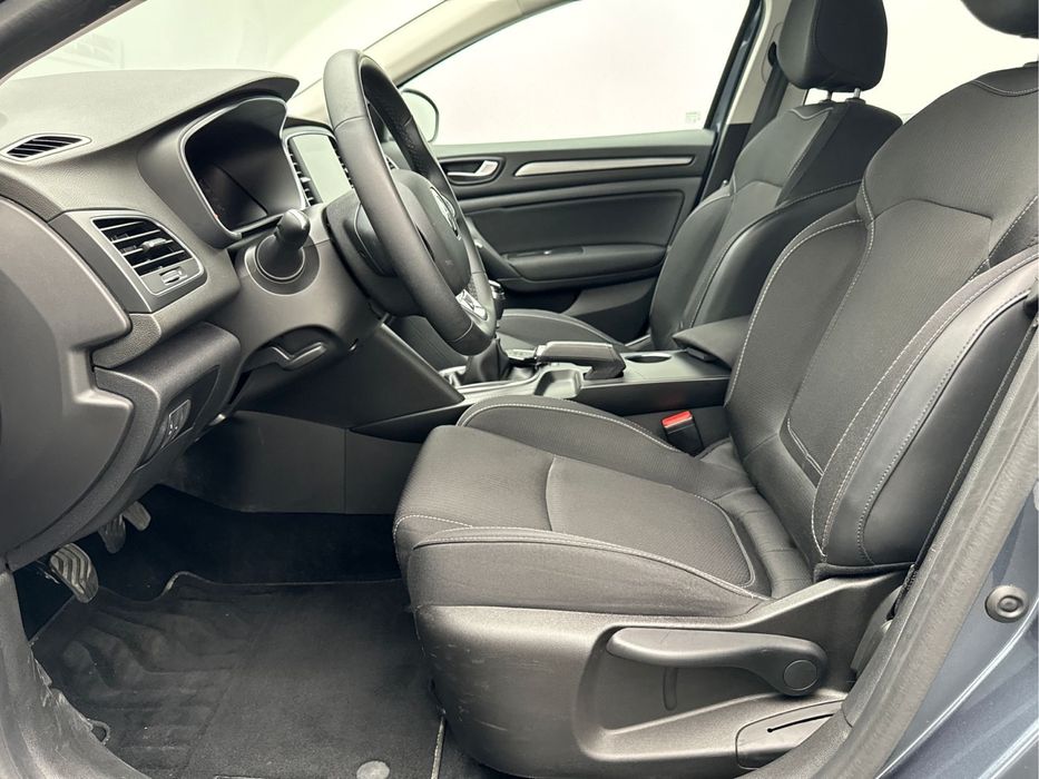 Renault Megane Sport Tourer 1.0TCE