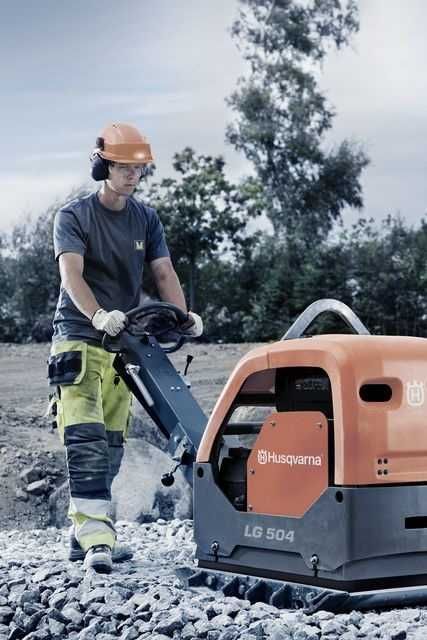 Husqvarna LG 504 diesel 55 cm 470 kg 12,4 KM. Zagęszczanie gruntu