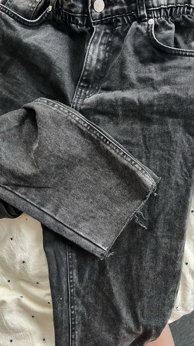 Джинси сірі Bershka