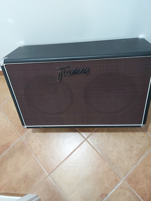 Cabinet Framus 2x12