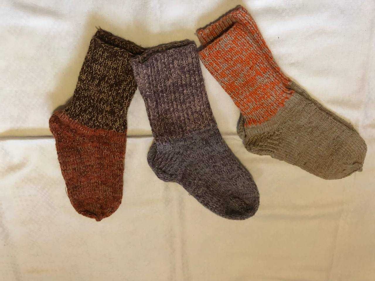 Шкарпетки вовняні ручної роботи
