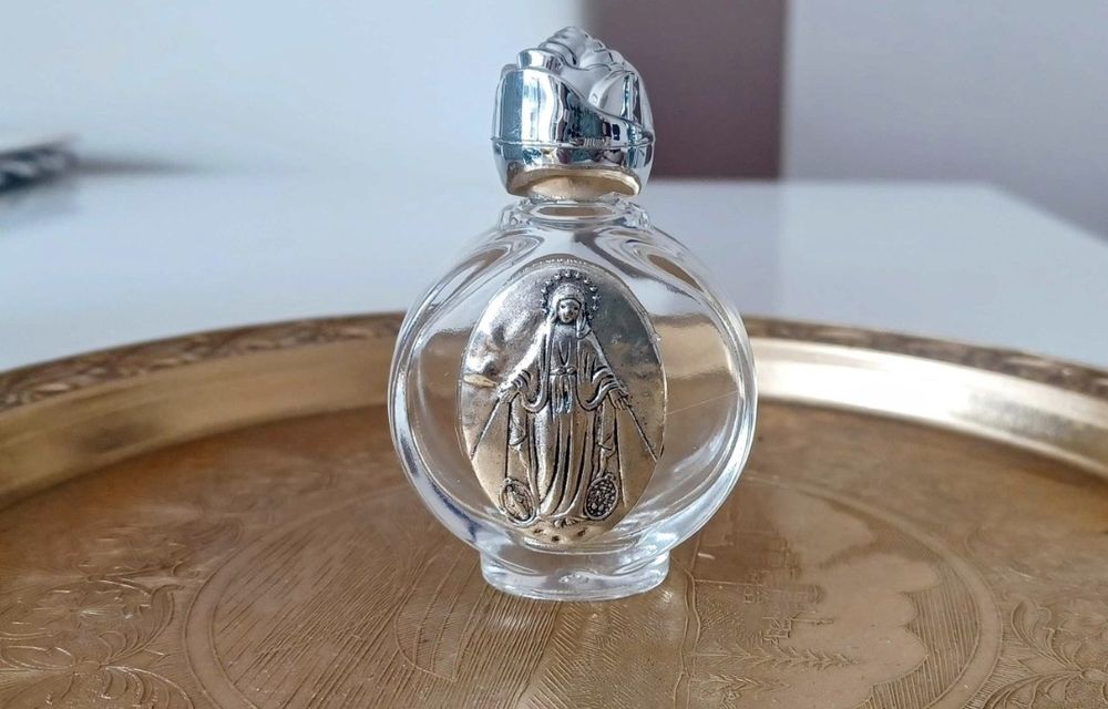 Buteleczka na wodę święconą