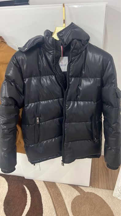 Куртка Moncler жіноча