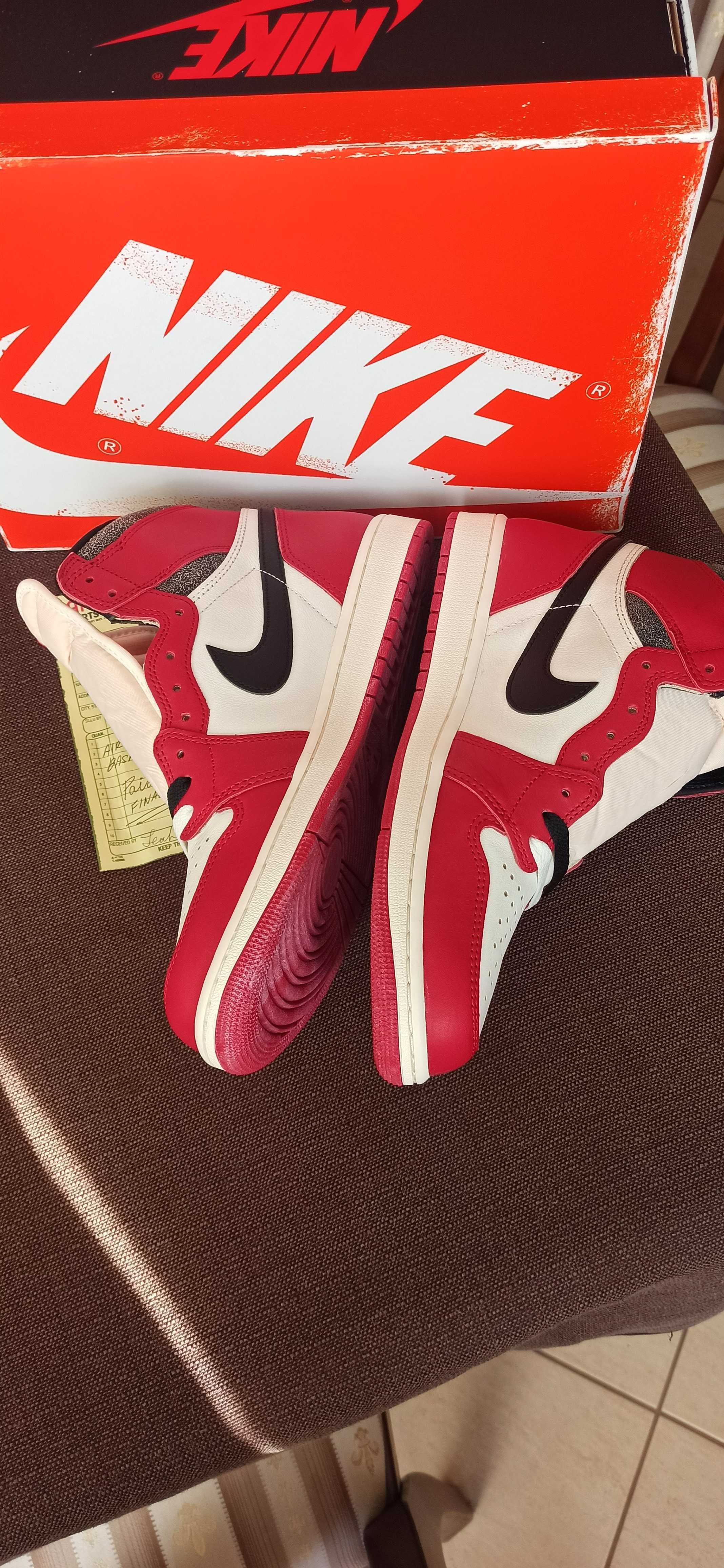 (r. 44/ us10) Nike Jordan 1 Retro High OG Chicago Lost and Found