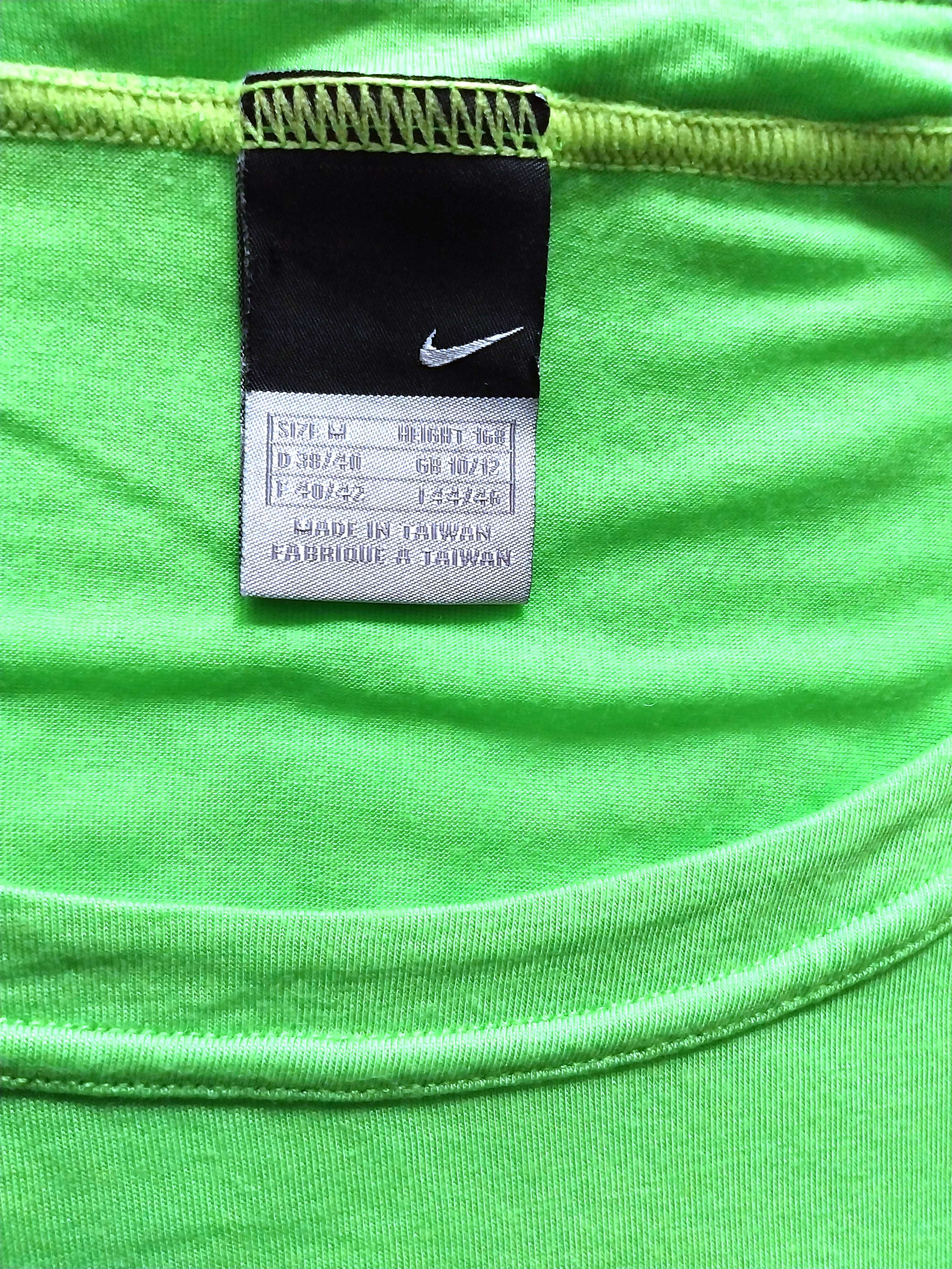 Nike, Świetna bluzka/t'shirt z kr. rękawkiem*rozm. M