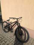 Dartmoor Gamer Intro 26” w wersji Black Devil