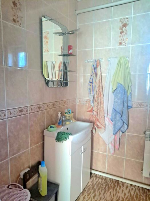 Капитальный 2х эт. кирпичный дом возле Черноморска