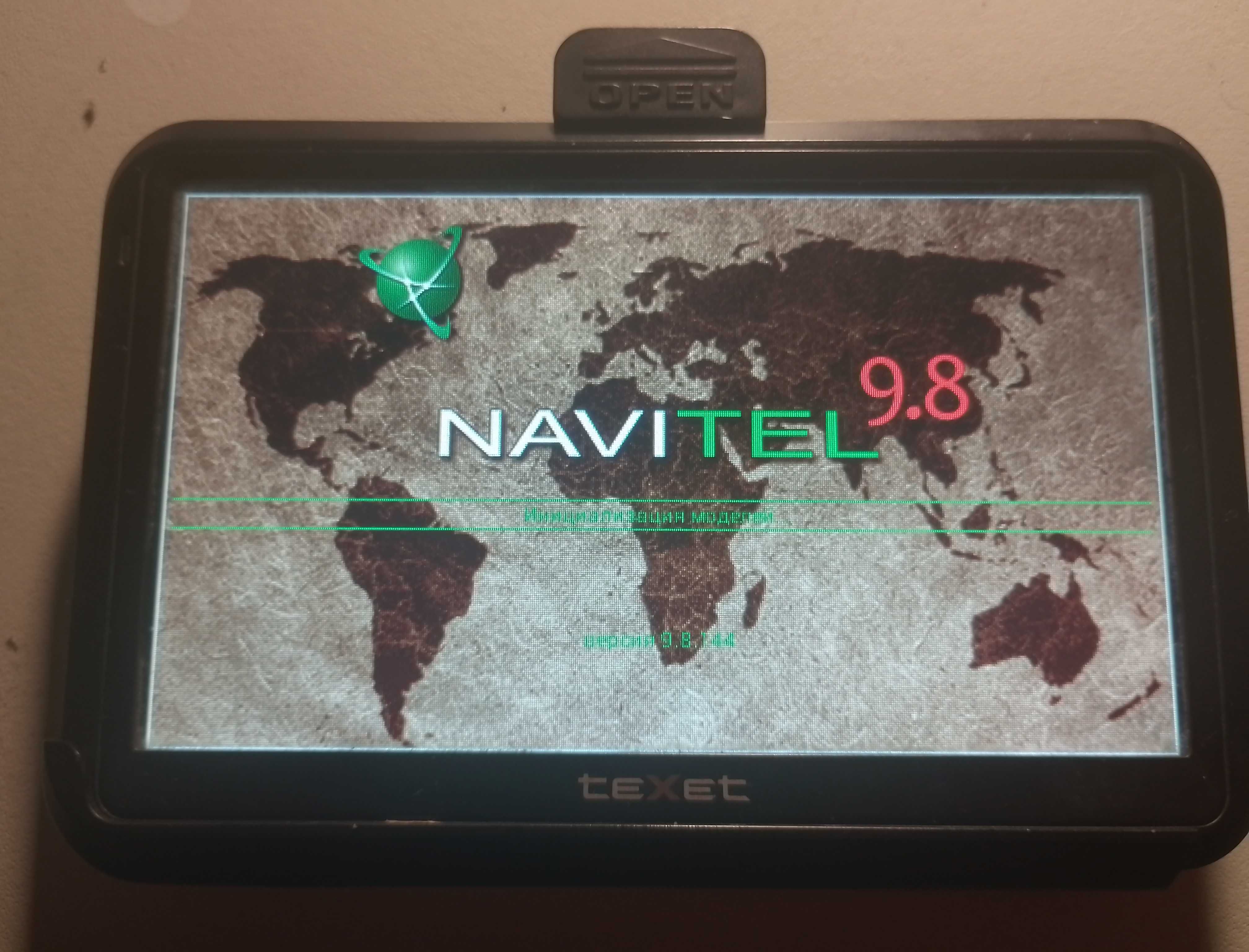 GPS-навігатор Texet TN-733 з діагоналлю 5.0 в гарному стані.