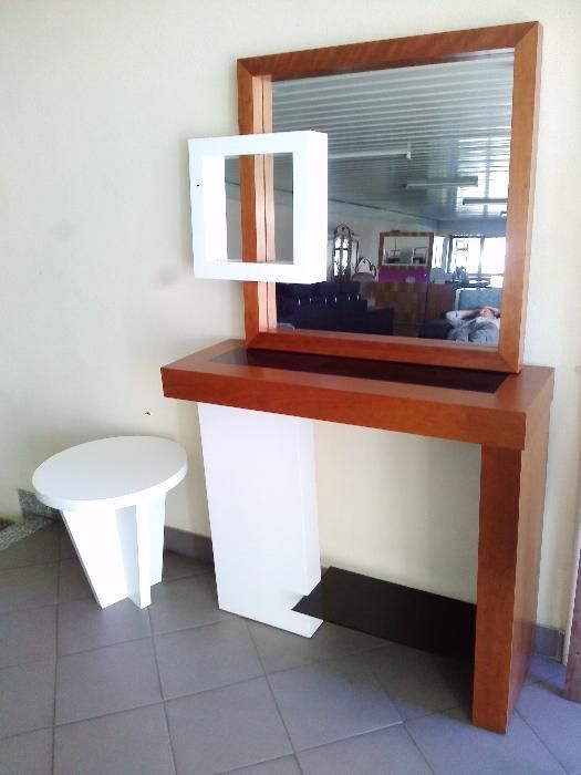 Móvel de Entrada + Moldura (Art. NOVO)