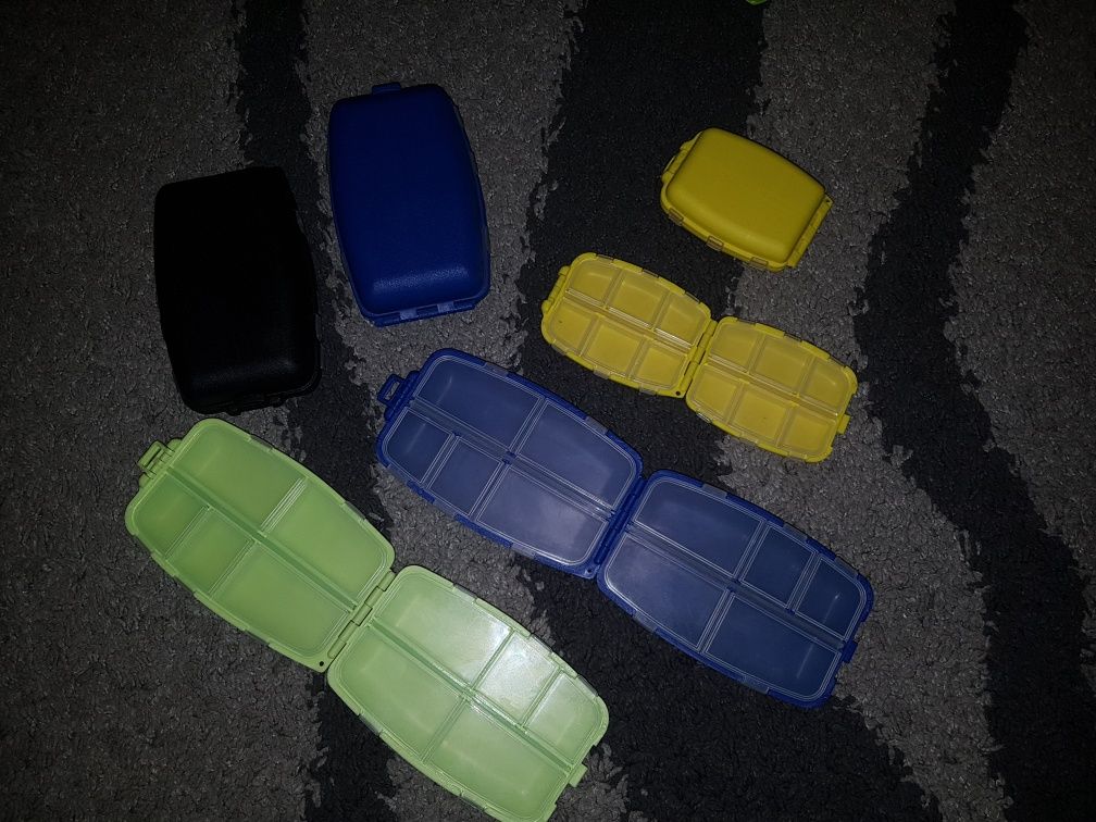 Zestaw NOWE 6 sztuk pudełko organizer na haczyki
