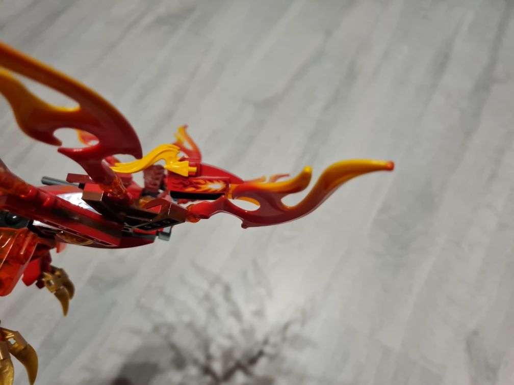 LEGO Phoenix (feniks]