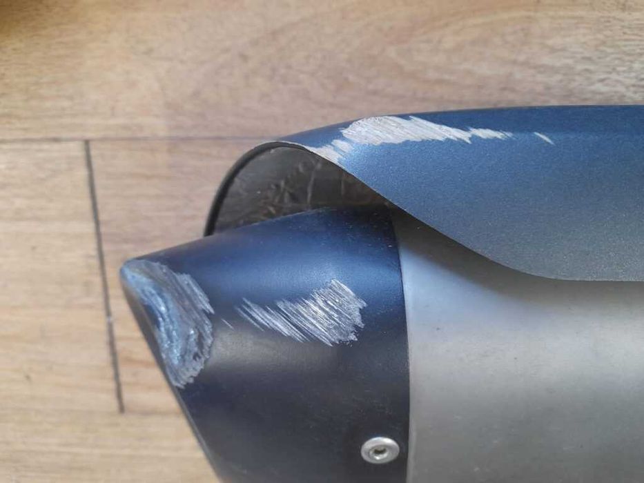 PONTEIRAS DE ESCAPE ORIGINAIS PARA YAMAHA YZF R1