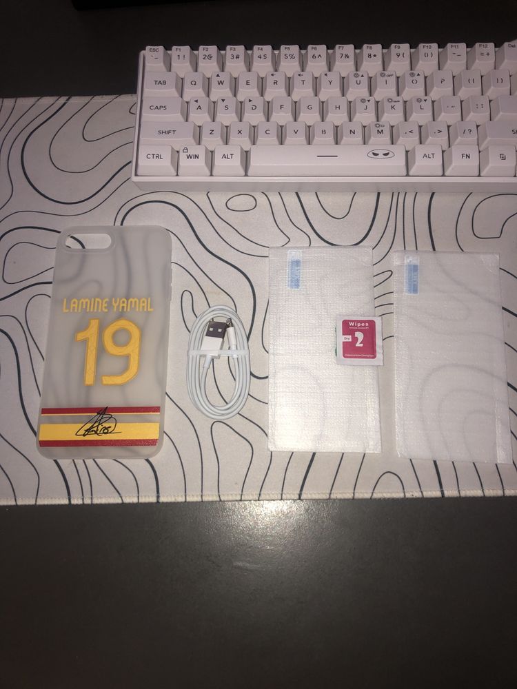 Etui Lamine Yamal iPhone 8 Plus + ładowarka + 2x szkło hartowane