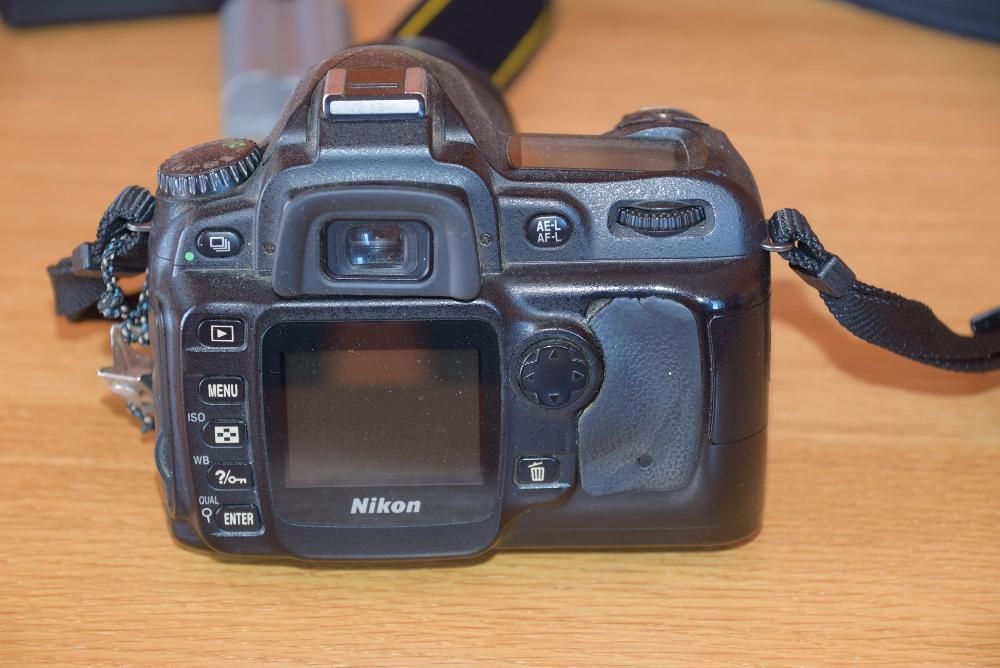 Nikon D50