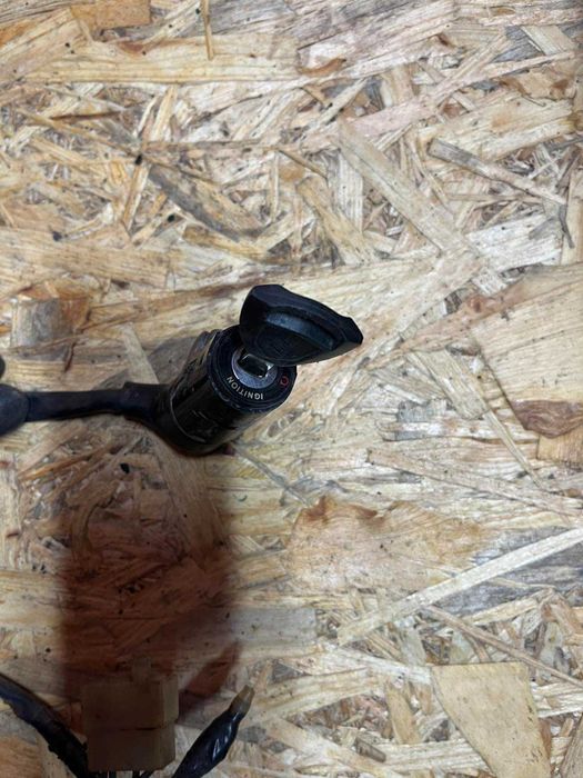 Замок зажигания Дио 18