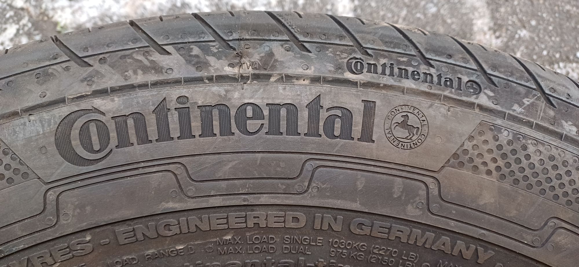 CONTINENTAL 215/65R16C 109/107T , pojedyńcza opona letnia wzmacniana.