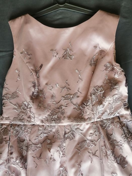 Платье большого размера Chi Chi London