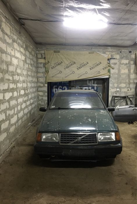 Вольво 440 90рік
