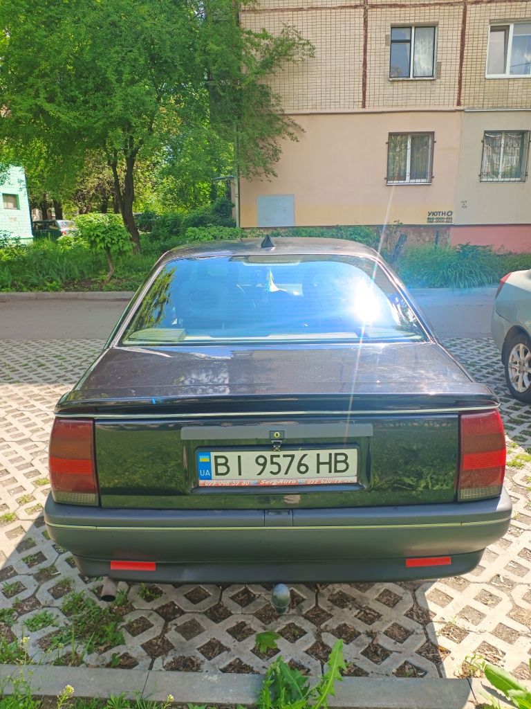 Opel Omega A 2.0i