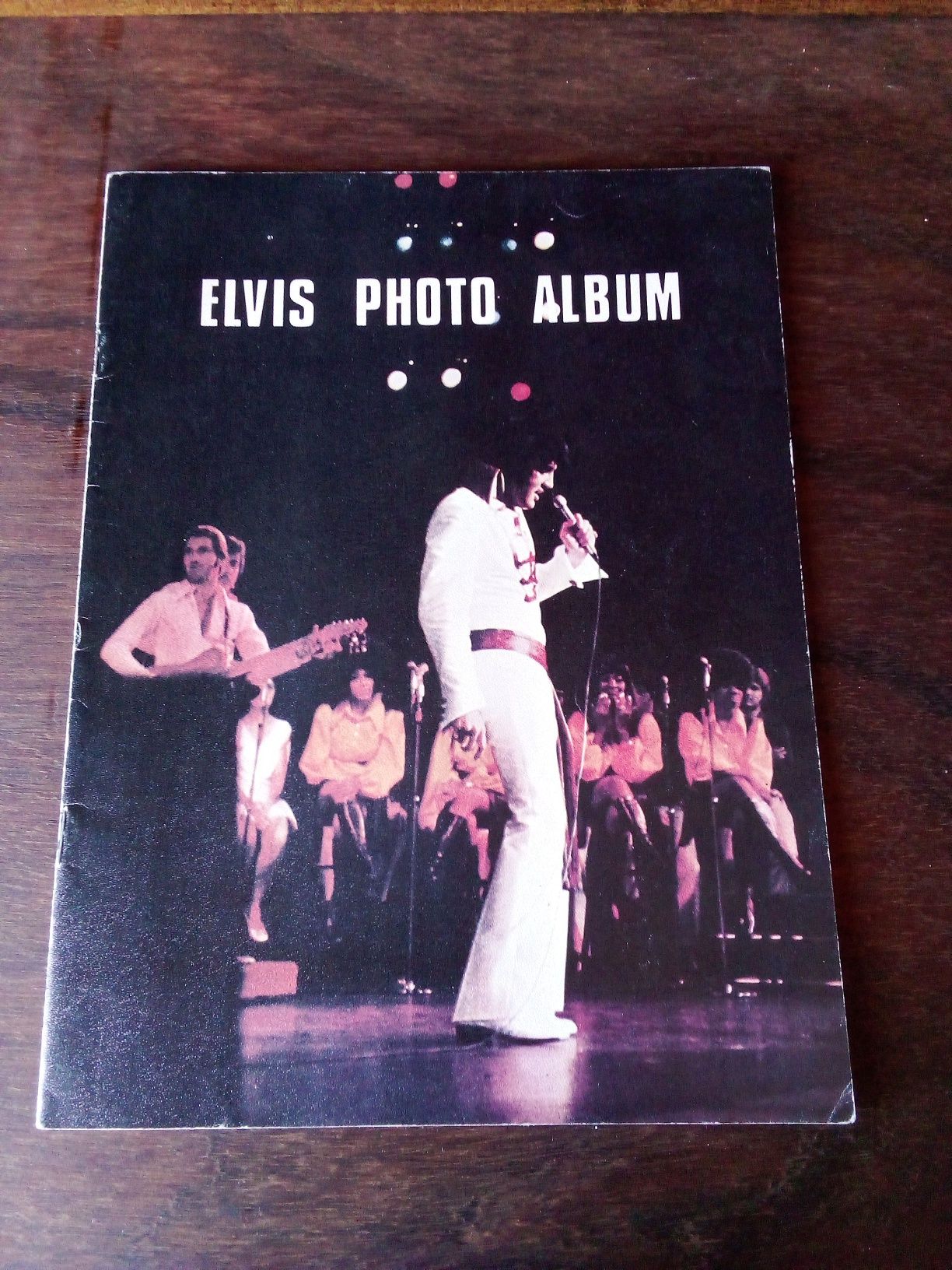 Revista publicitária Elvis Presley