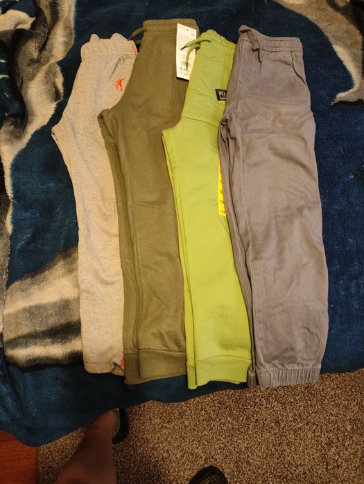 Spodnie dresowe  chłopięce