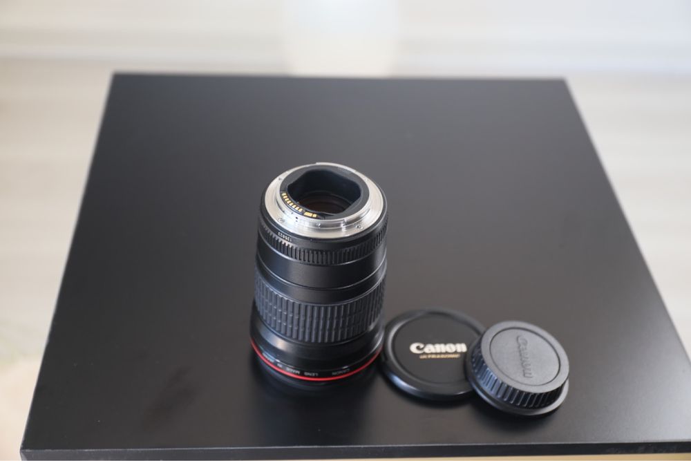 Canon EF 135 mm f2 L USM