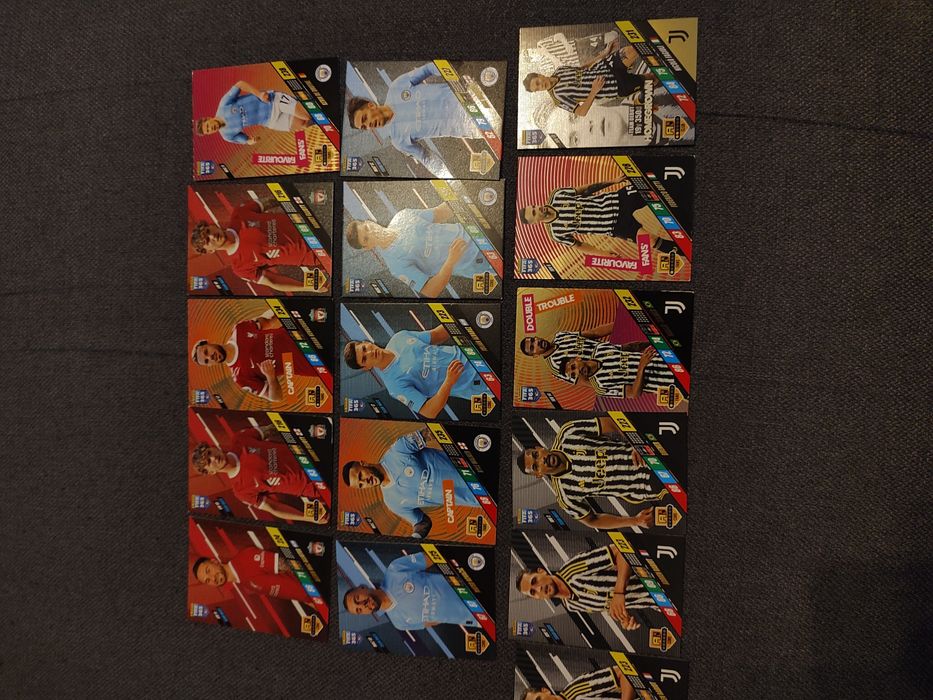 FIFA 365 karty piłkarskie 2024