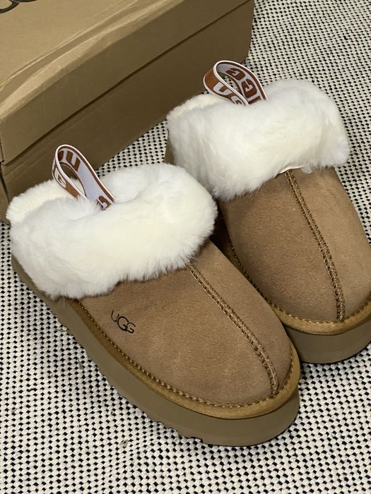 В наявності Ugg натуральні, люкс якість