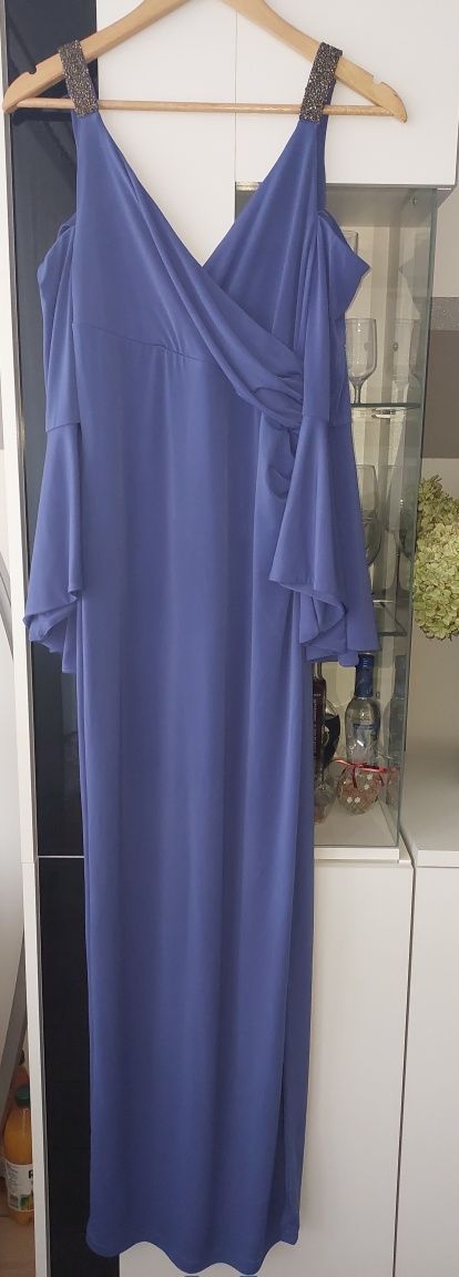 Sukienka wieczorowa, długa sukienka ze zdobieniami, elegancka sukienka